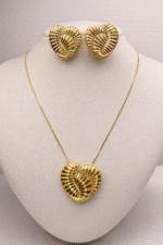 Brinco Coração Vazado - Imagem 2